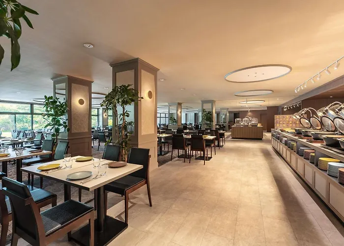 Mercure Urabandai Resort & Spa